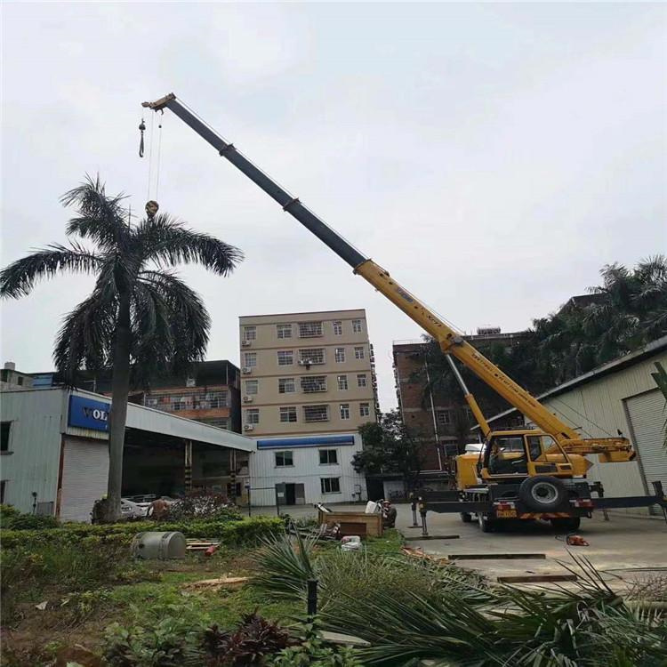 锦山镇12吨吊车出租一天的收费标准是什么